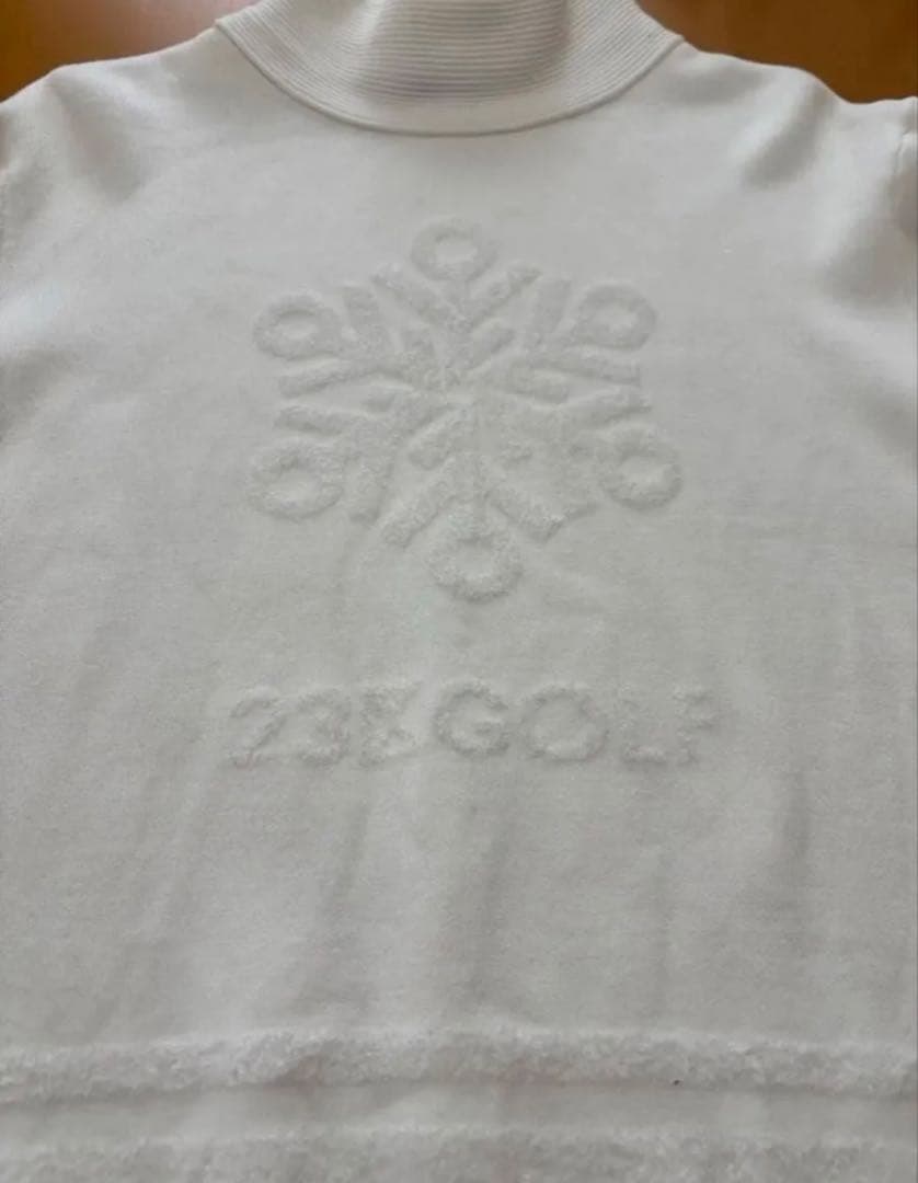 23区ゴルフ　モックセーター&ニットスカート