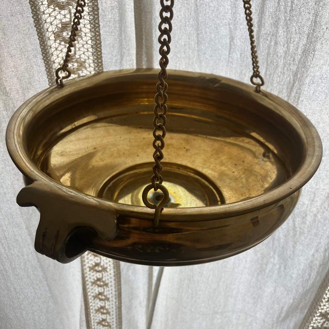 シロダーラポット