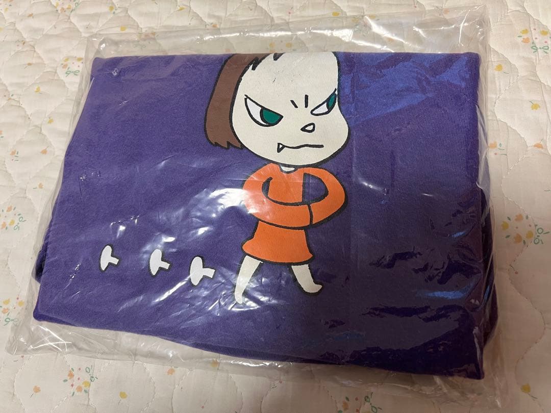 奈良美智のTシャツ