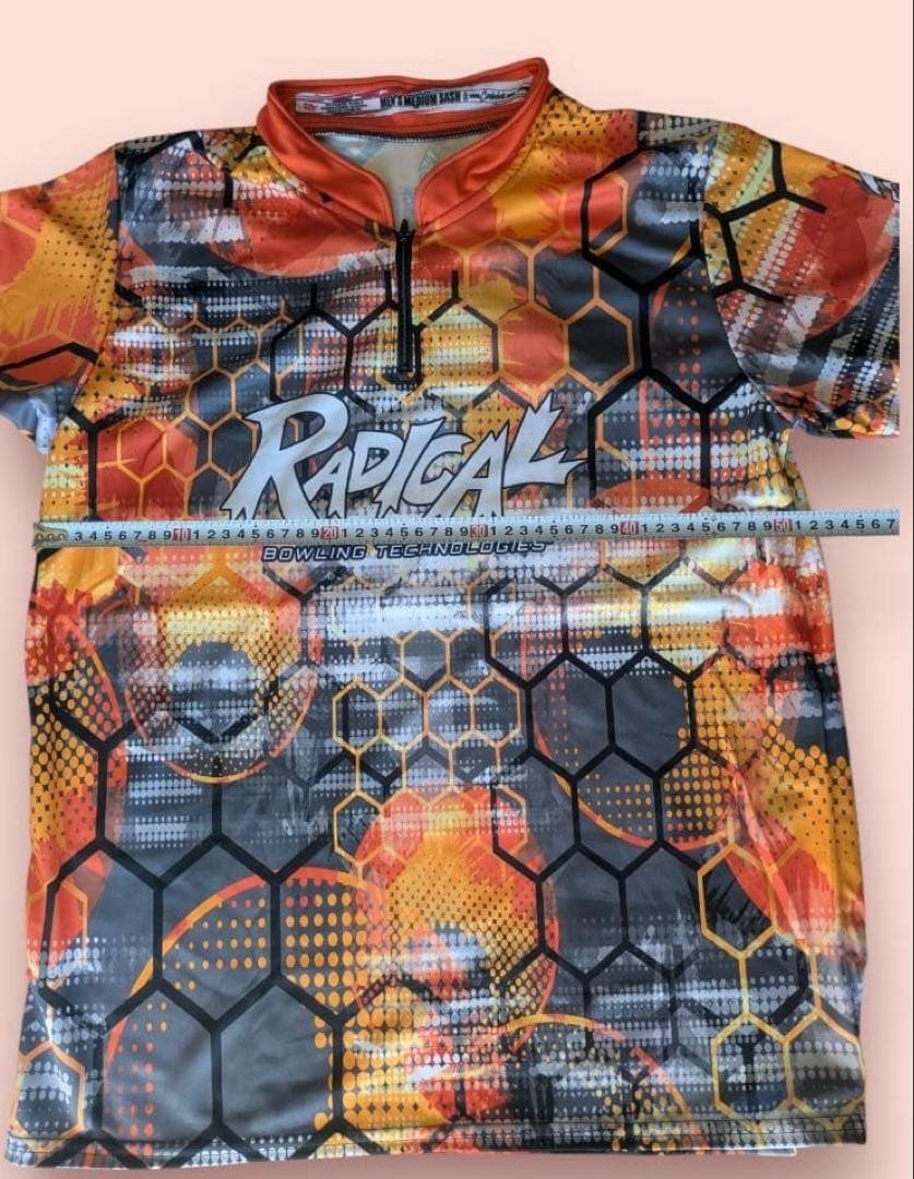 新品未使用 RADICAL ボウリングウェア ハニカムパターン メンズM