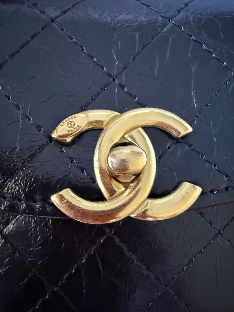 CHANEL VIP 非売品 キルト スマホショルダーケース