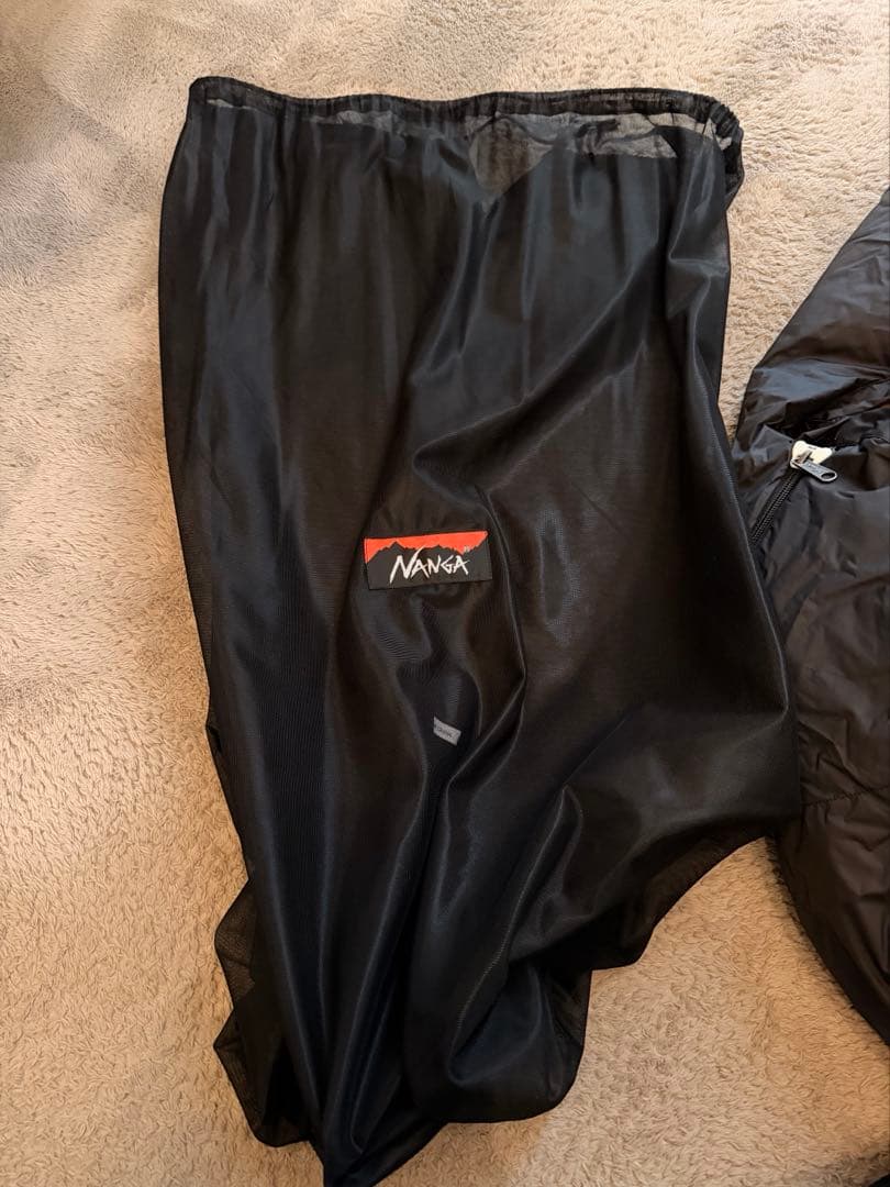 NANGA75 フード付き寝袋