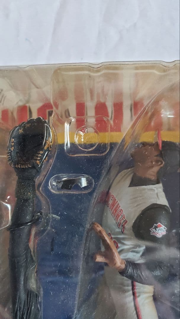 MLB マクファーレン　フィギュア　ケン・グリフィーJr.