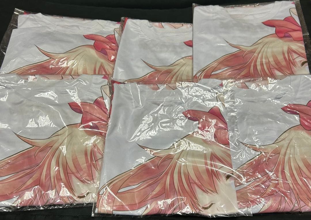 アニメ　Tシャツ　抱き枕カバー　まとめ売り　未使用