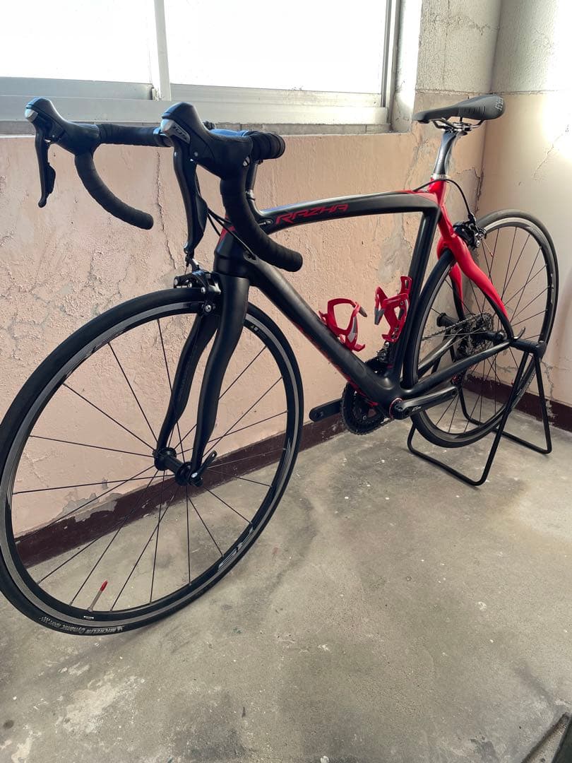 PINARELLO ロードバイク RAZHA carbon