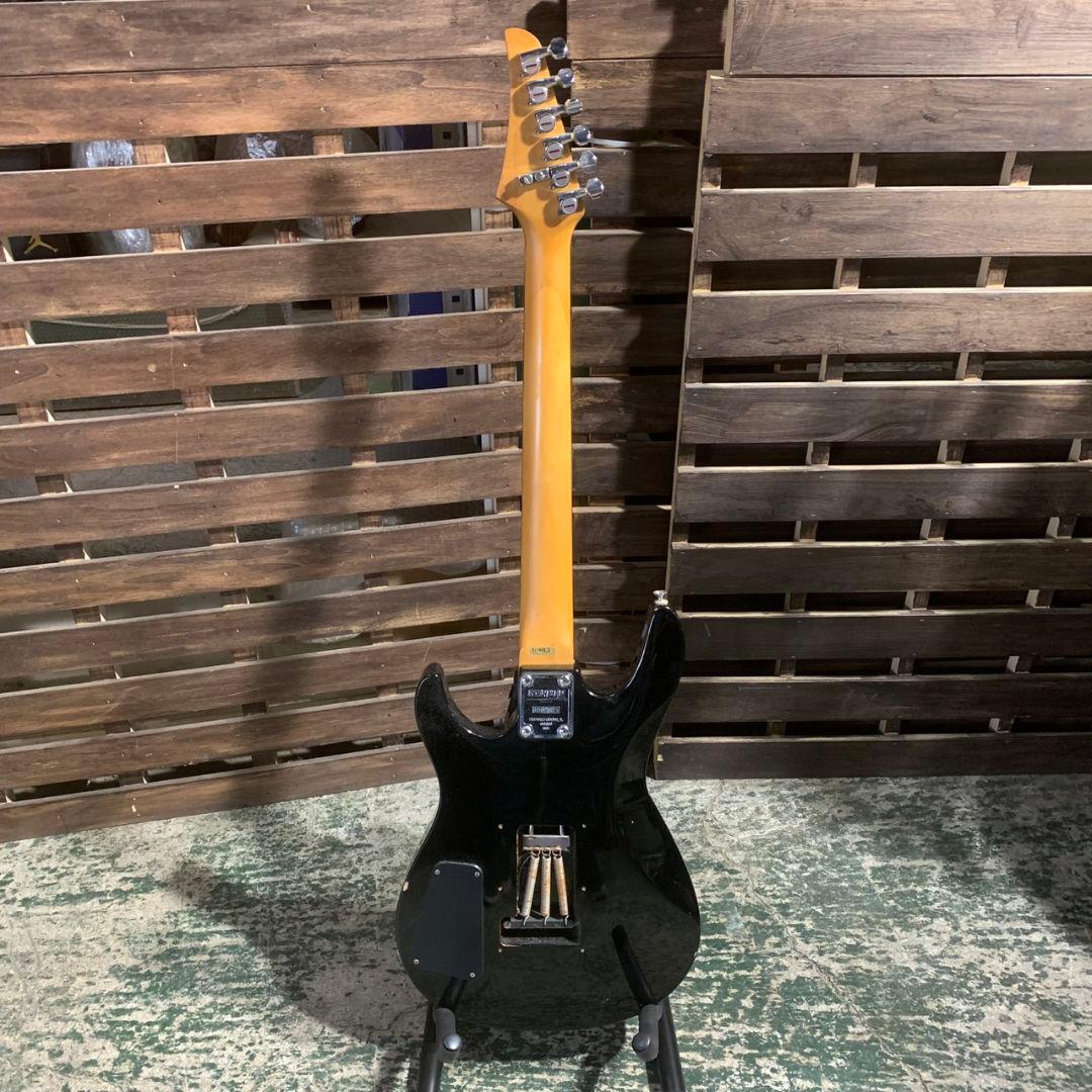 K823 Washburn エレキギター MG-722