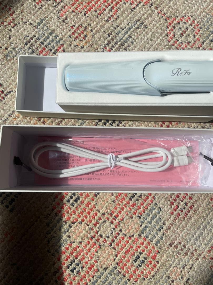 ReFa フィンガーアイロンSTホワイト　新品未使用