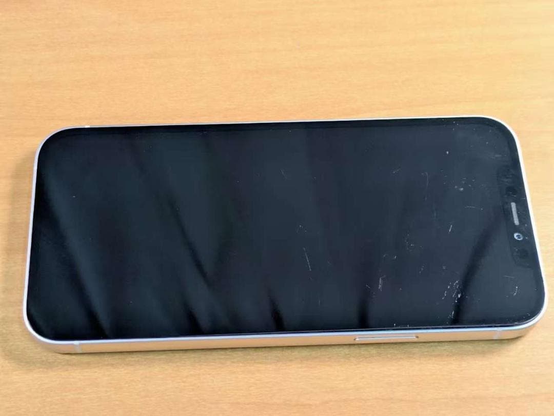 101000H iPhone 12ジャンク品