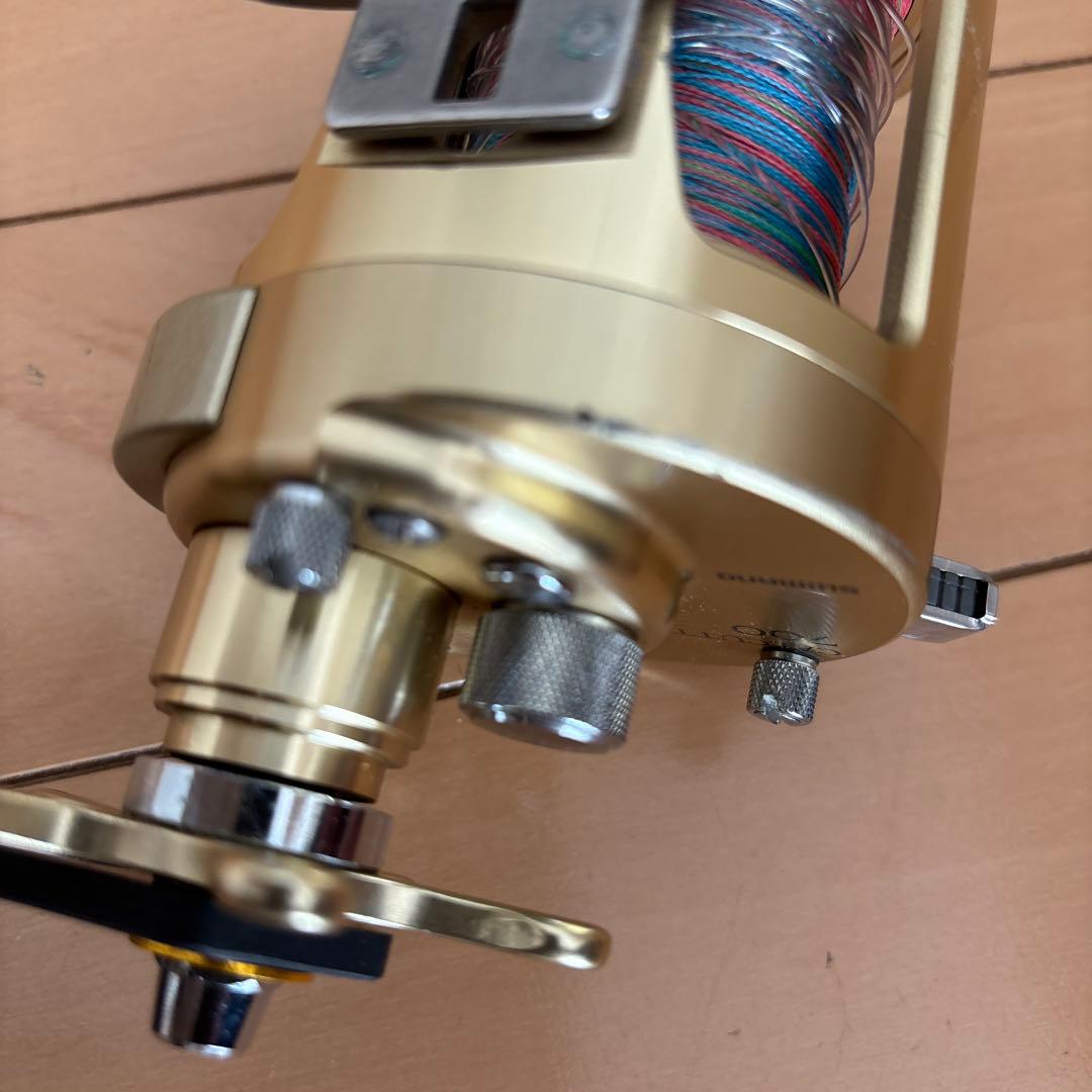 SHIMANO CALCUTTA 700リール