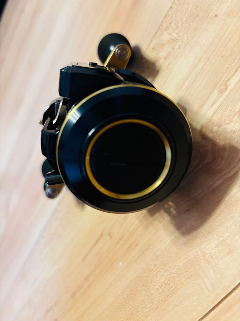 美品　DAIWA SALTIGA IC 100P-DH