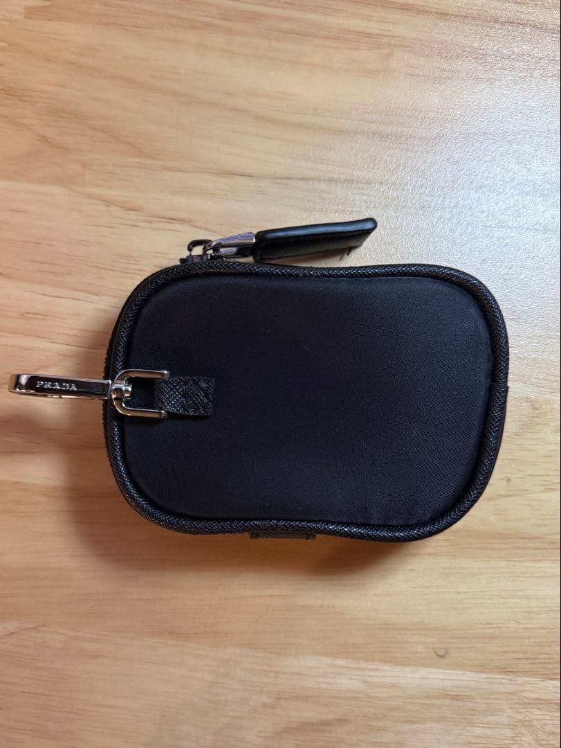 PRADA　プラダ　ショルダーバッグ　ポーチ付き