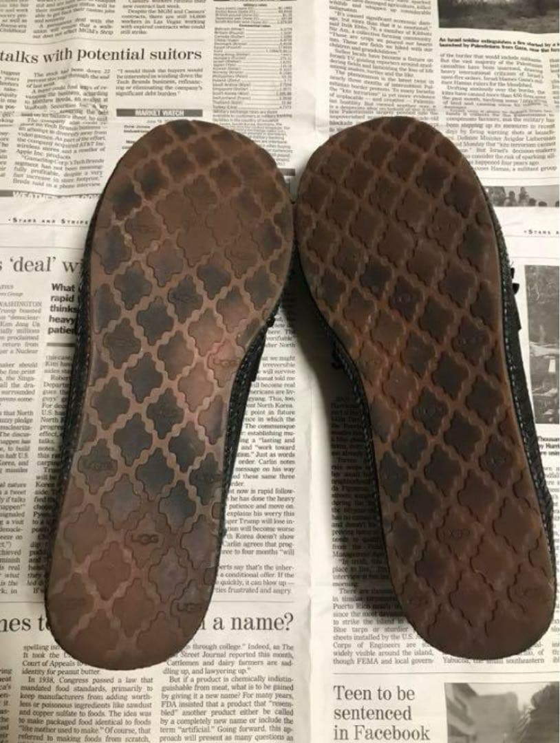 UGG　アグオーストラリア　モカシン　フラットシューズ　オールシーズン履けます！