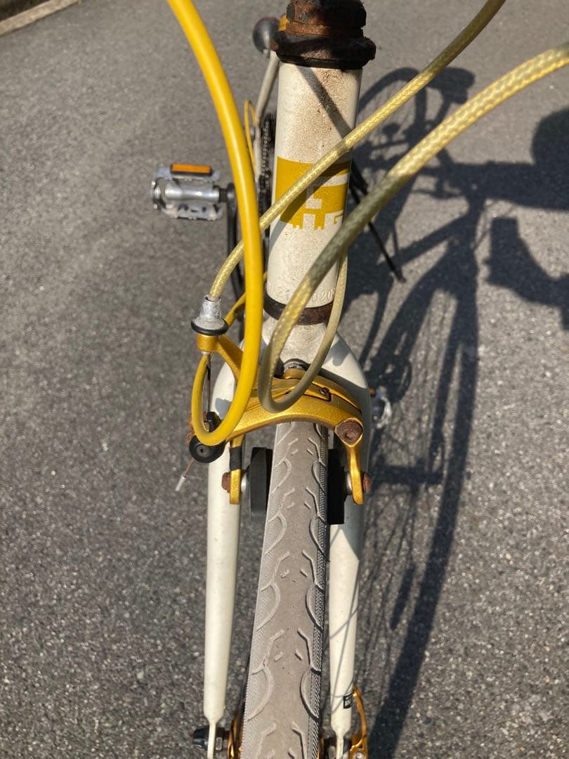 LIG MOVE 700C アルミシマノ7速クロスバイク