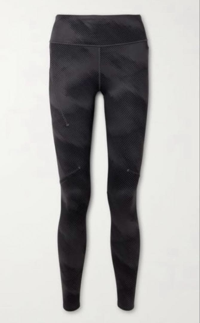 Onオン【新品未使用】PerformanceGraphicTight ブラックM