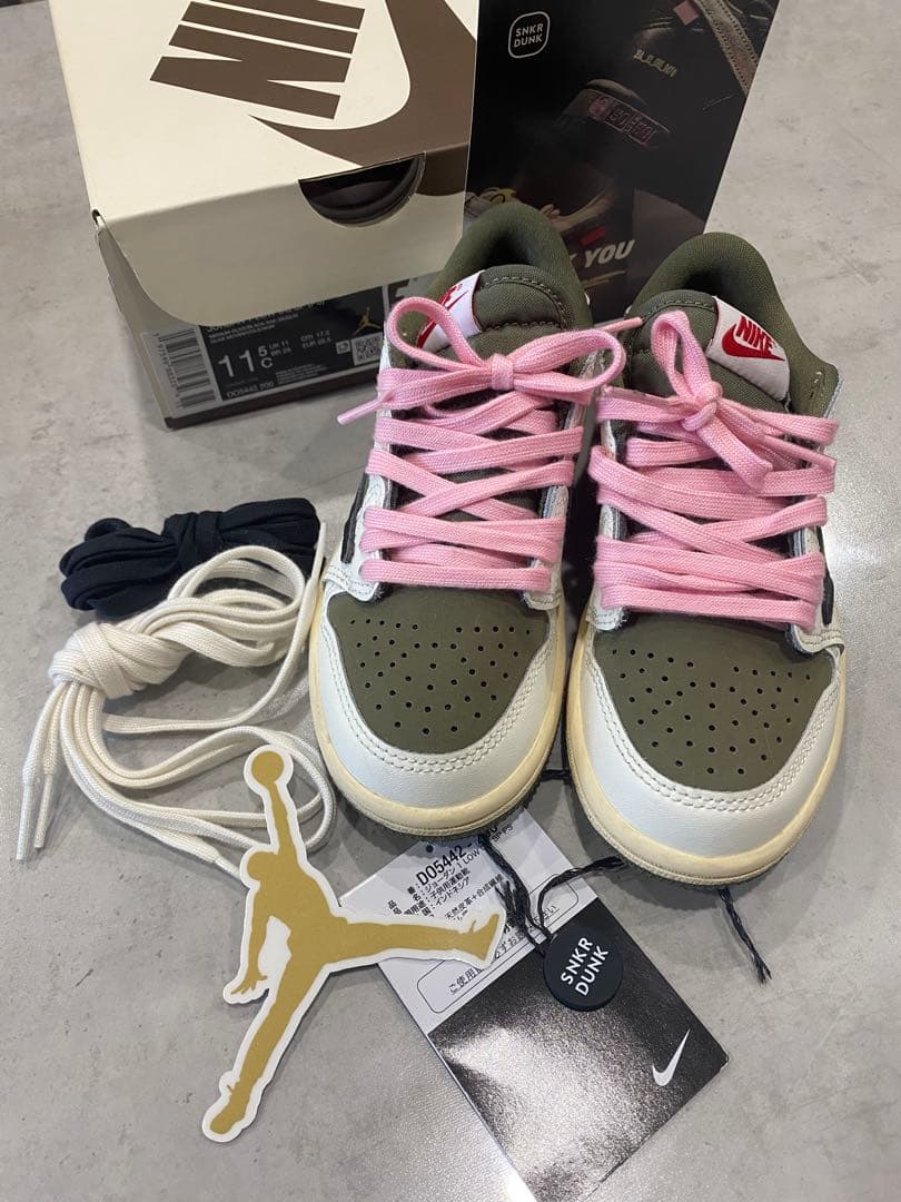 スニーカー Nike Air Jordan 1 Low