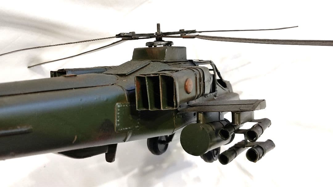 ヘリコプター　AH64 D　アパッチ　ロングボウ