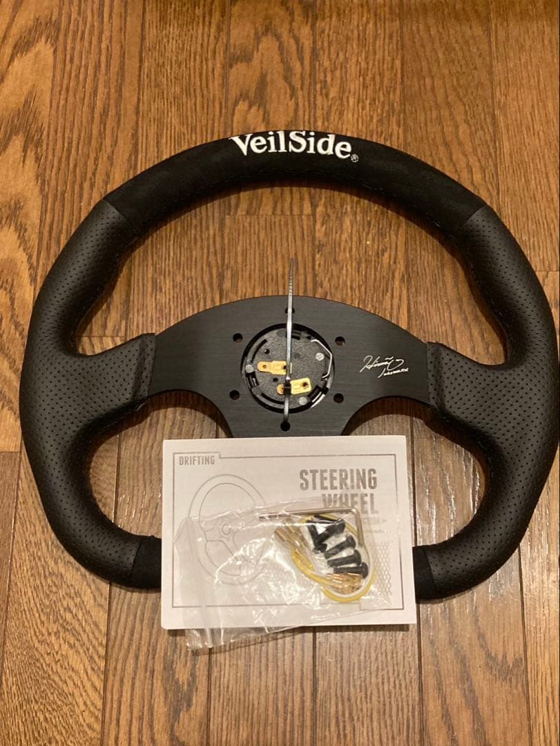 VeilSide Dカットステアリング　35周年記念モデル 週末セール‼️
