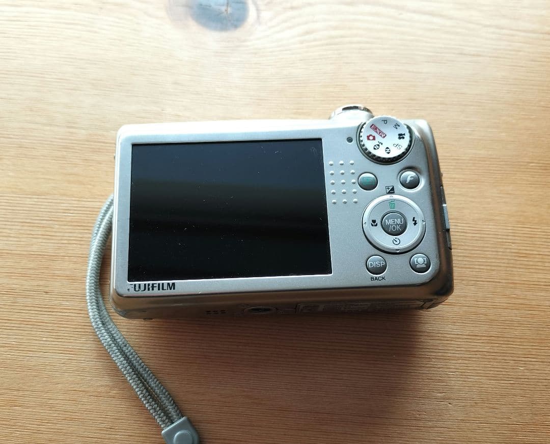 FINEPIX F70 EXR 富士フイルム