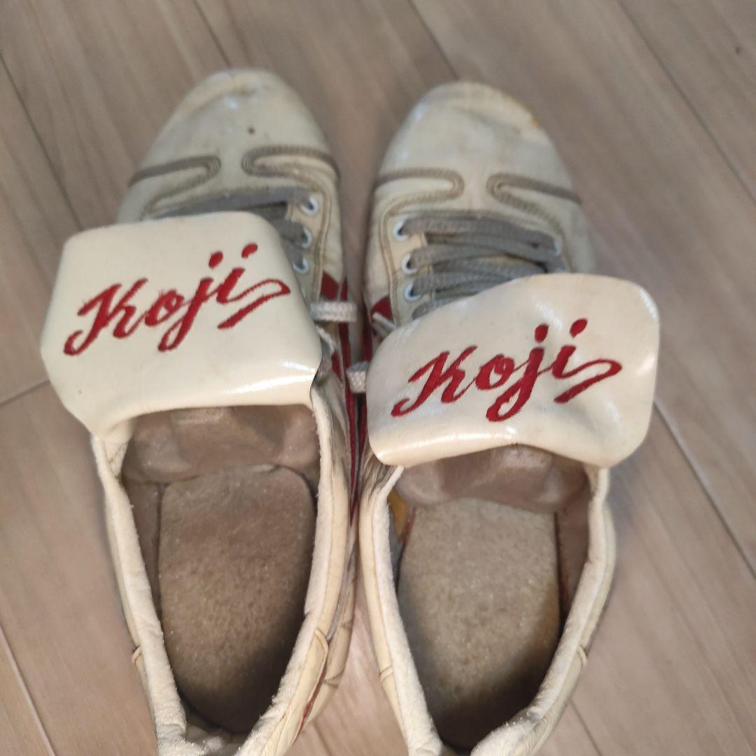 広島カープ　山本浩二　使用済み練習用スパイクシューズ