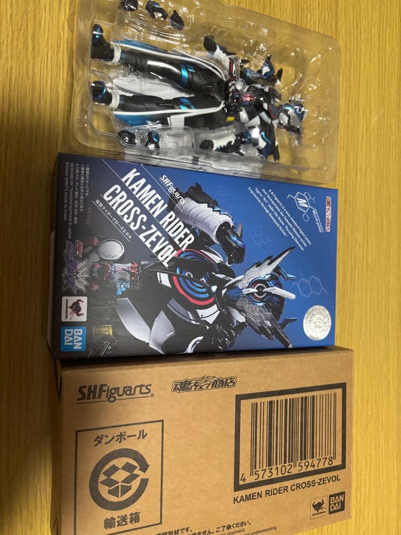 SHFiguarts 仮面ライダークローズ　クローズエボル