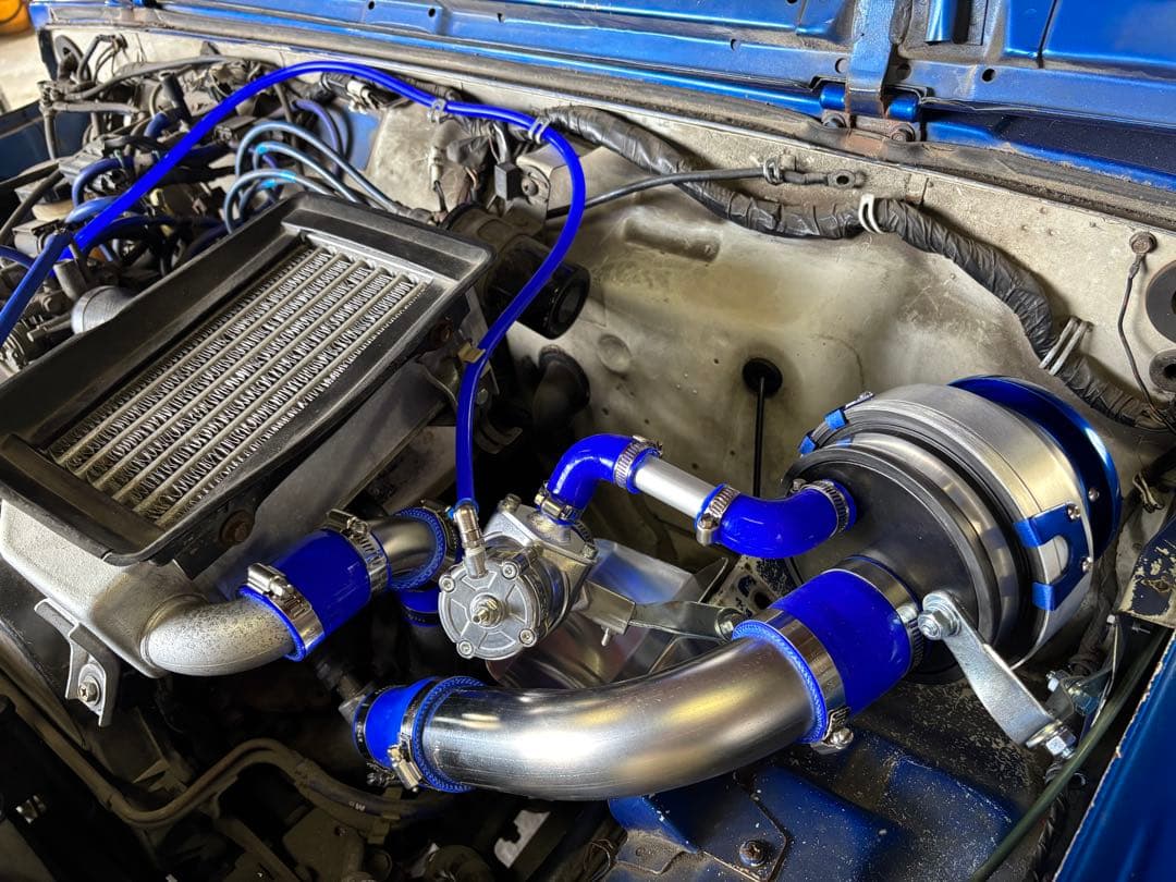 【ジムニーJA22JA12JA11】未使用近い超美品 BLITZサクションキット