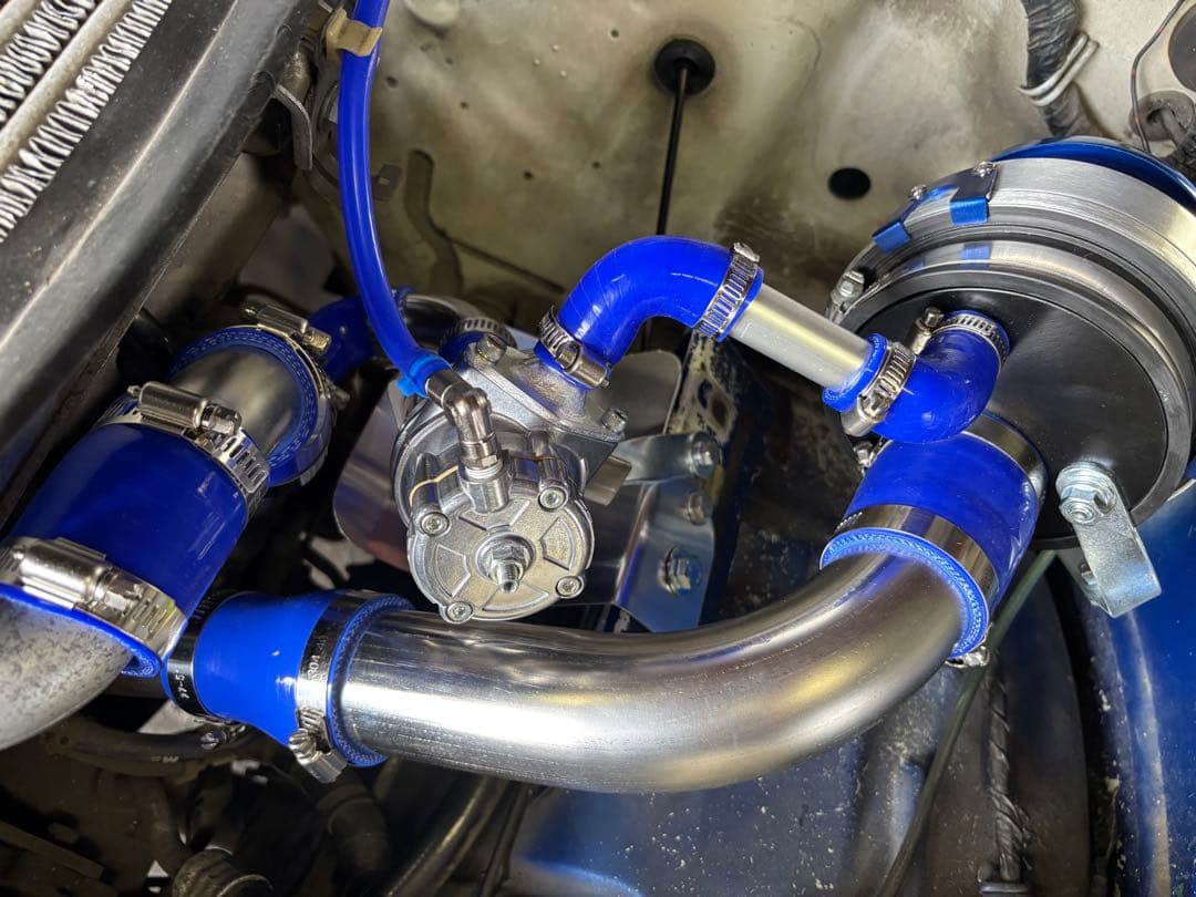 【ジムニーJA22JA12JA11】未使用近い超美品 BLITZサクションキット