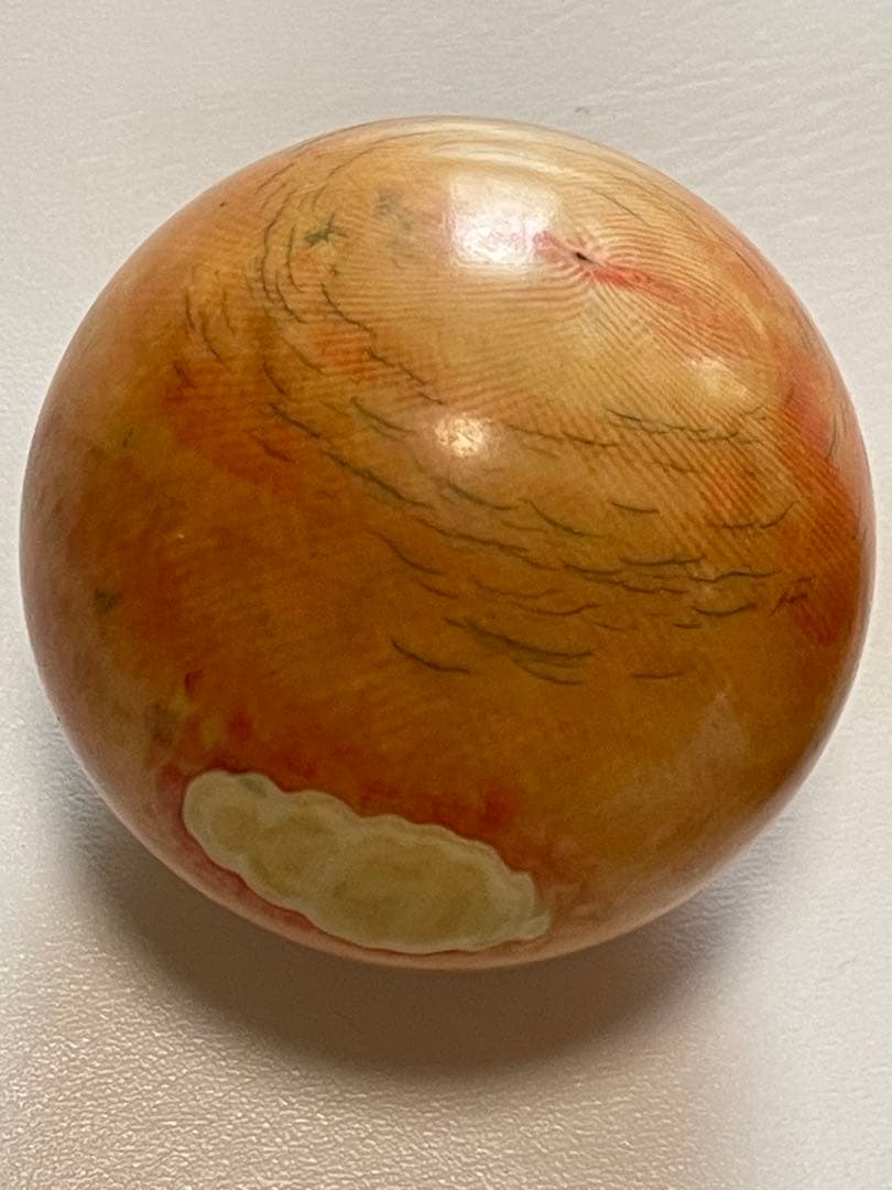 ビリヤード球　象牙風 赤白×4個 直径約6.2cm 重さ約987g 当時物