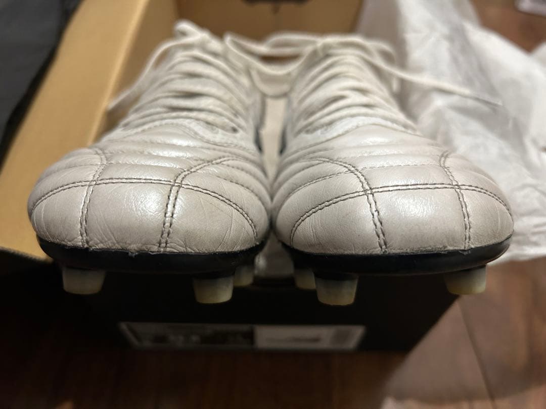 ミズノ モレリアネオ4β 26cm