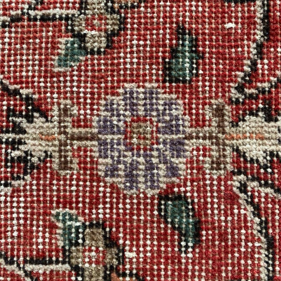 レッド花柄ヴィンテージラグ　トルコラグ　赤