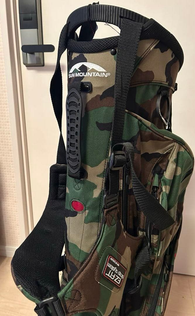 BRIEFING × BEAMS GOLFのキャディーバッグ