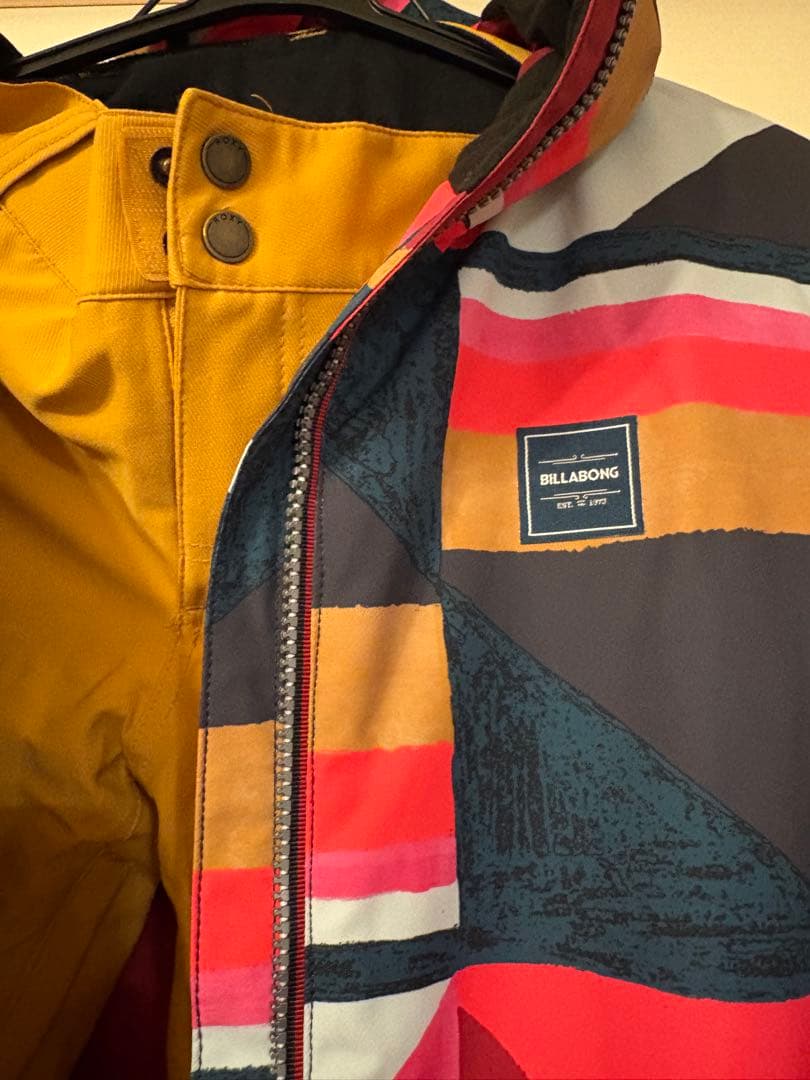 お値下げ！【美品】BILLABONG & ROXY スノーボードウェア セット