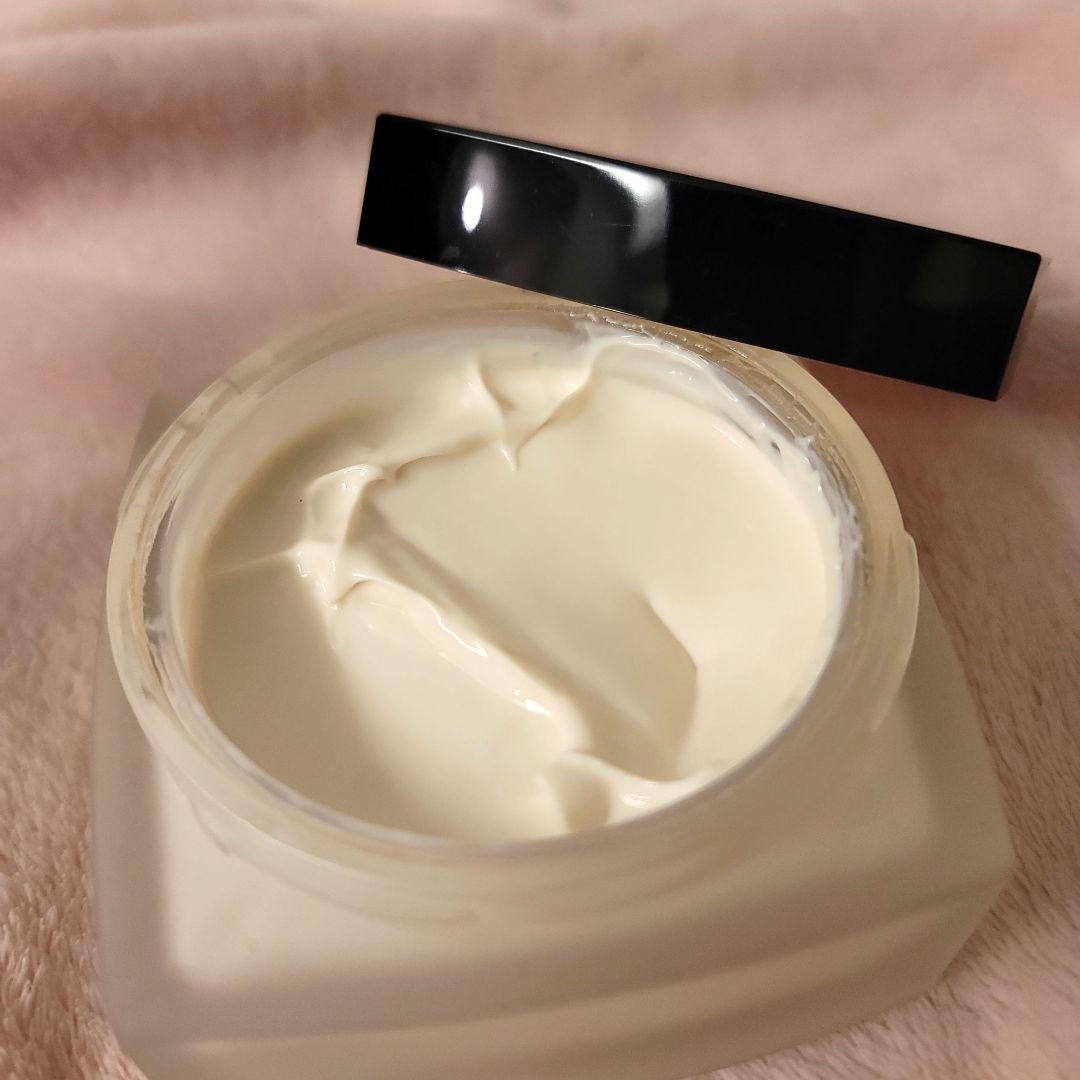 CHANEL N°5 ヴェルヴェット ボディクリーム