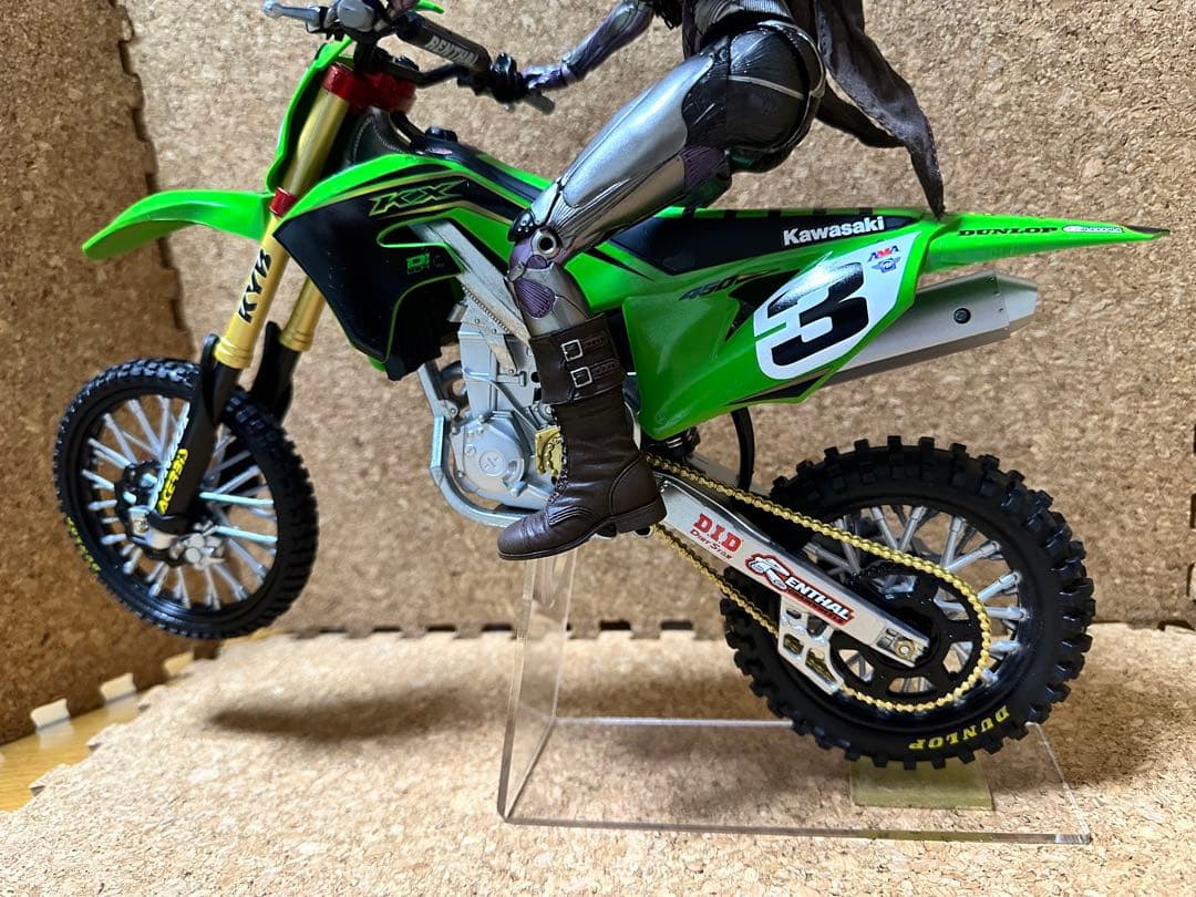 1/6 Kawasaki KX 450 モトクロスバイク