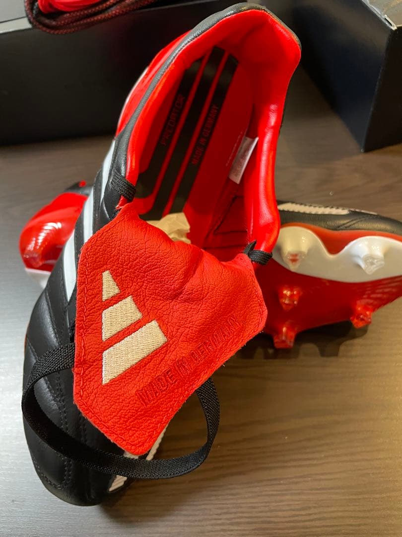 シューズ adidas Predator mania