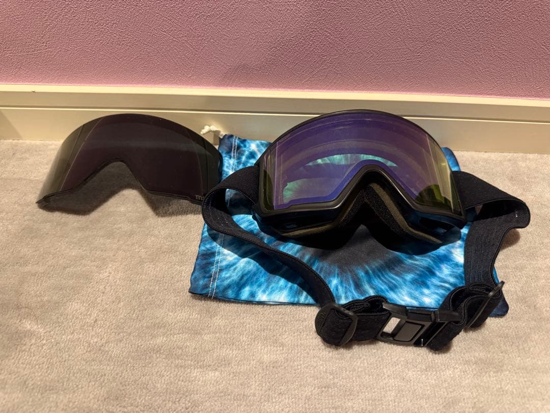 アノンM3. ゴーグル 交換可能レンズ、訳ありキャリア付き