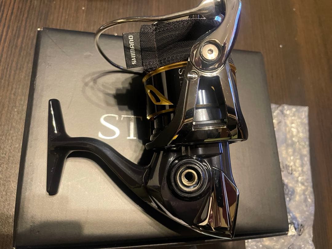 超美品　シマノ　22ステラSW10000HG