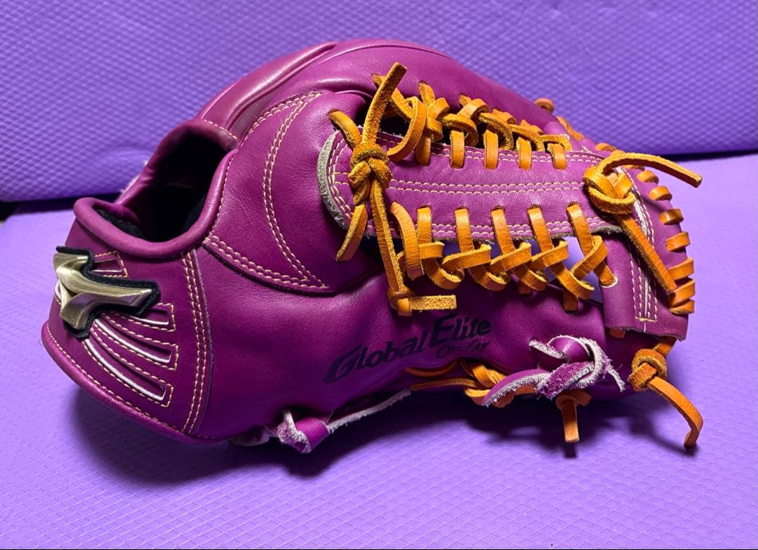 ミズノ　グローバルエリート　軟式　オーダー　グローブ　岸モデル　ラズベリー