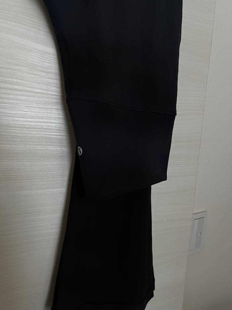 ルルレモン Align™ ハイライズ ミニフレアパンツ レギュラー 6 正規品