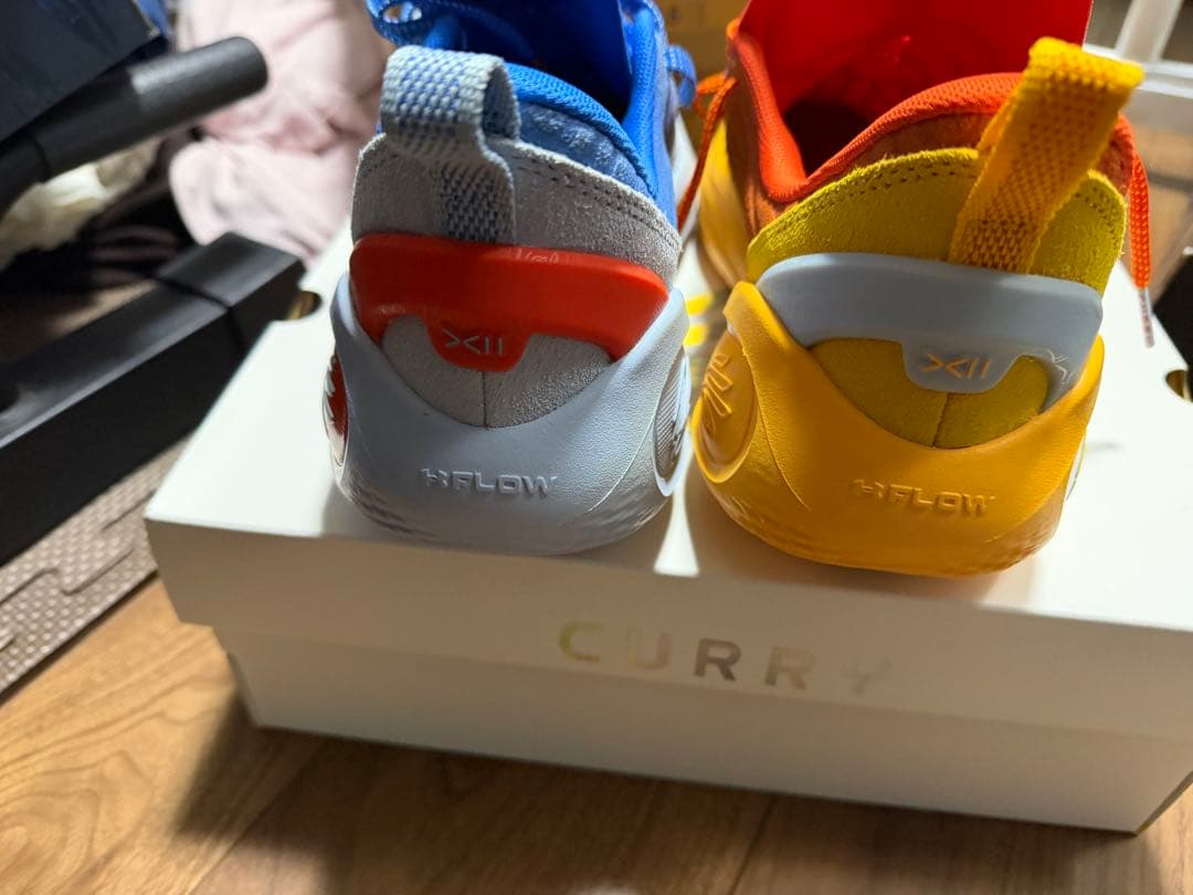 CURRY 12バスケットボールシューズ 青/赤