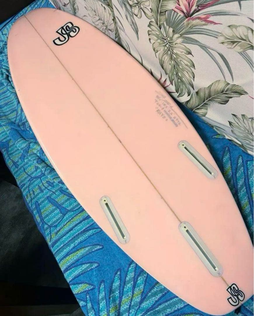 JS サーフボード 5'11ショートボード　着払い