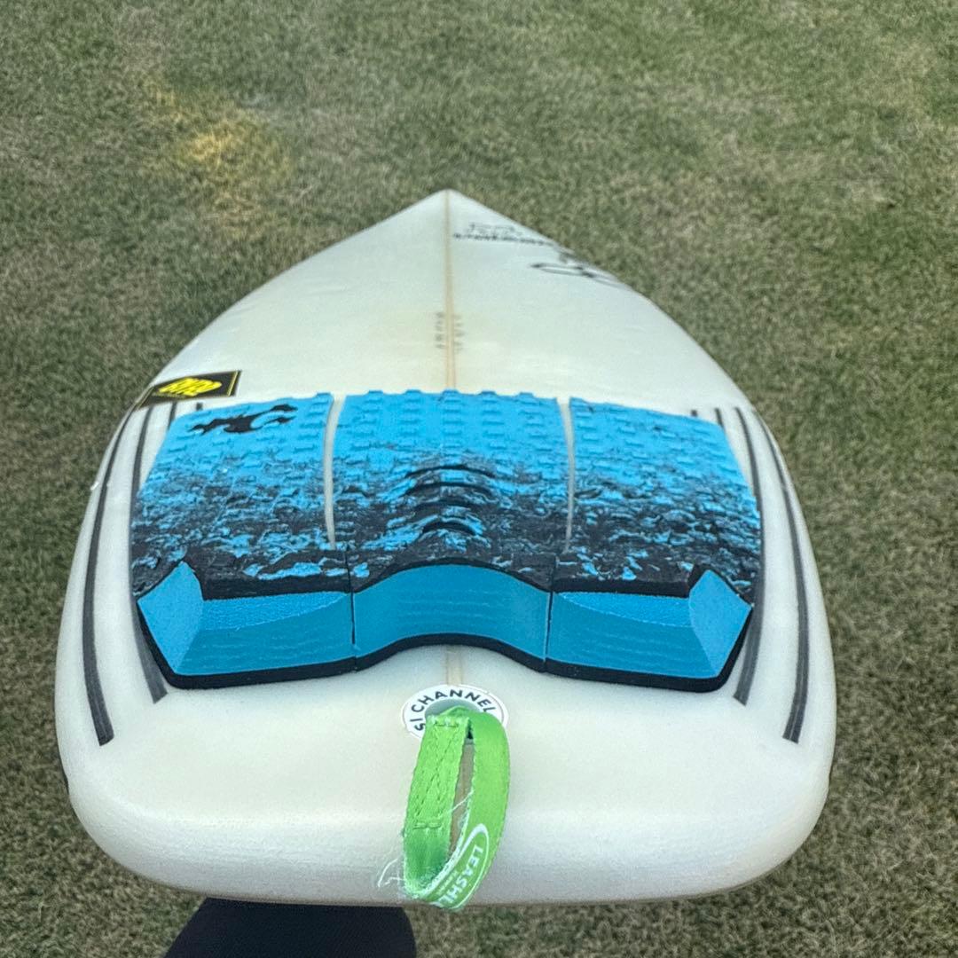 アルメリック　サンプラー　5'7\" 26.7L 超美品　最終価格