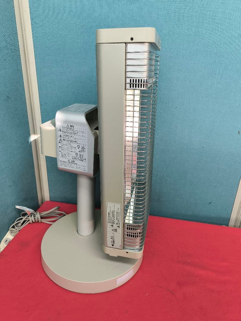 美品　ダイキン セラムヒート 遠赤外線暖房機　ERFT11WSE7
