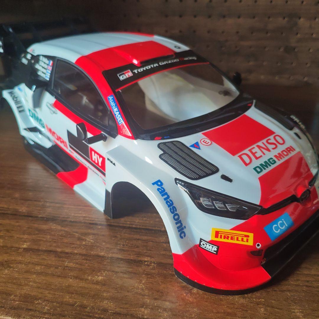 タミヤ　ヤリス　ボディ