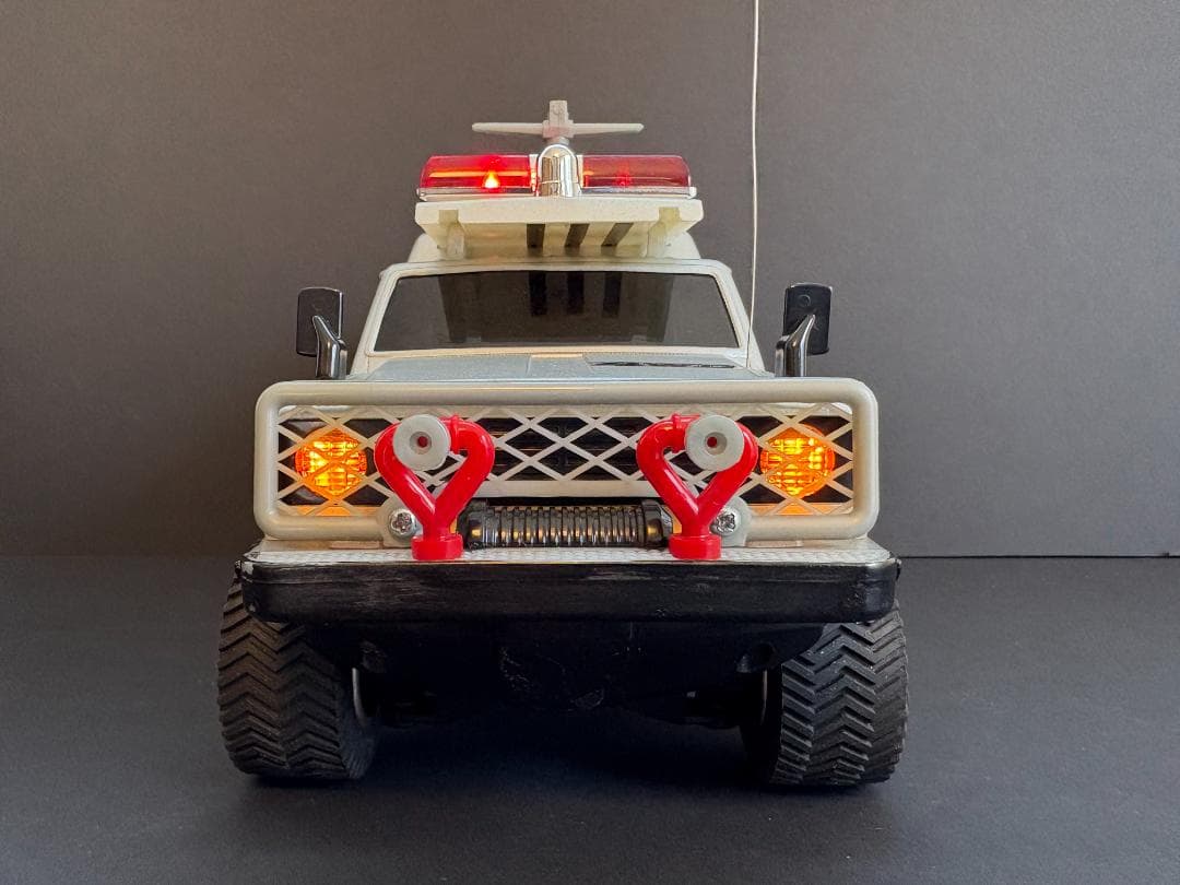 西部警察 ニッサンサファリ 4WD ラジコン ヨネザワ 1/16 スケール