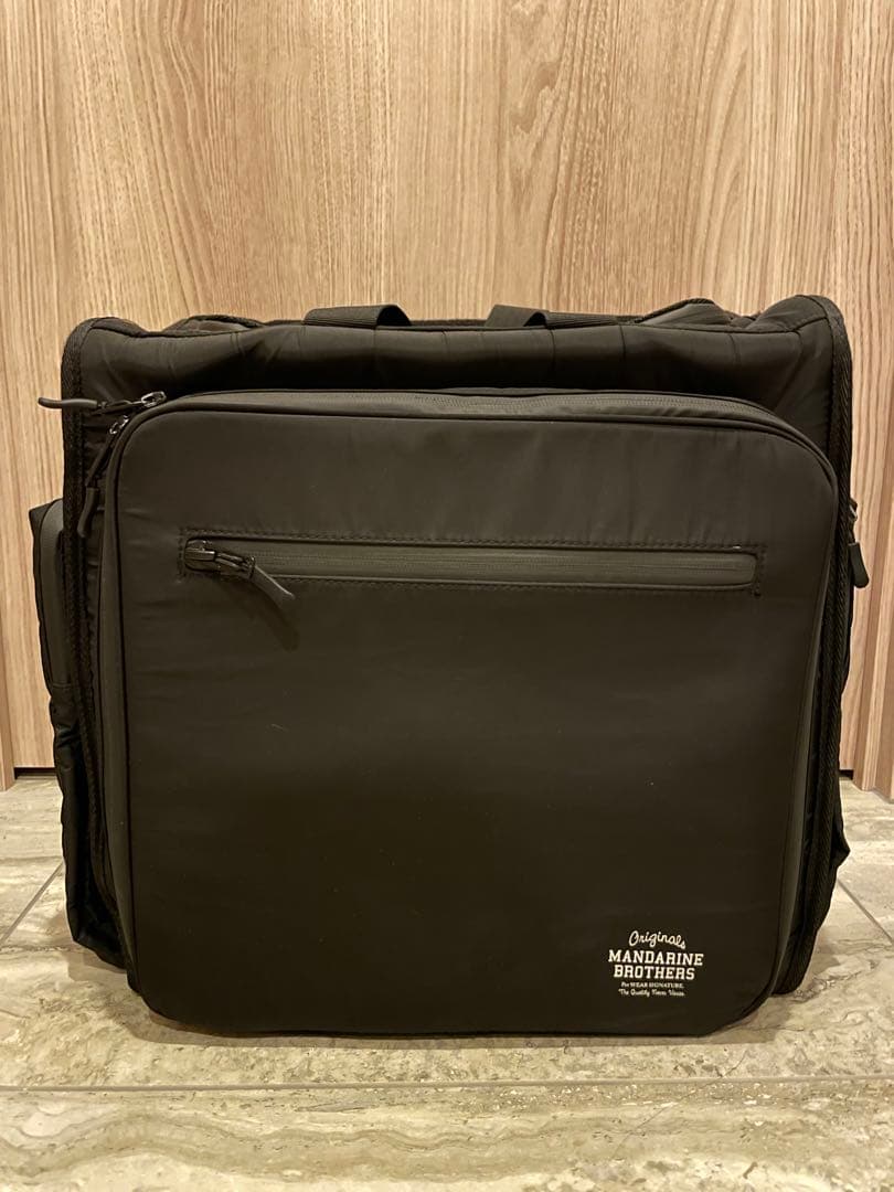 【未使用】マンダリンブラザーズ ペットキャリーバッグ リュック 伸縮タイプ