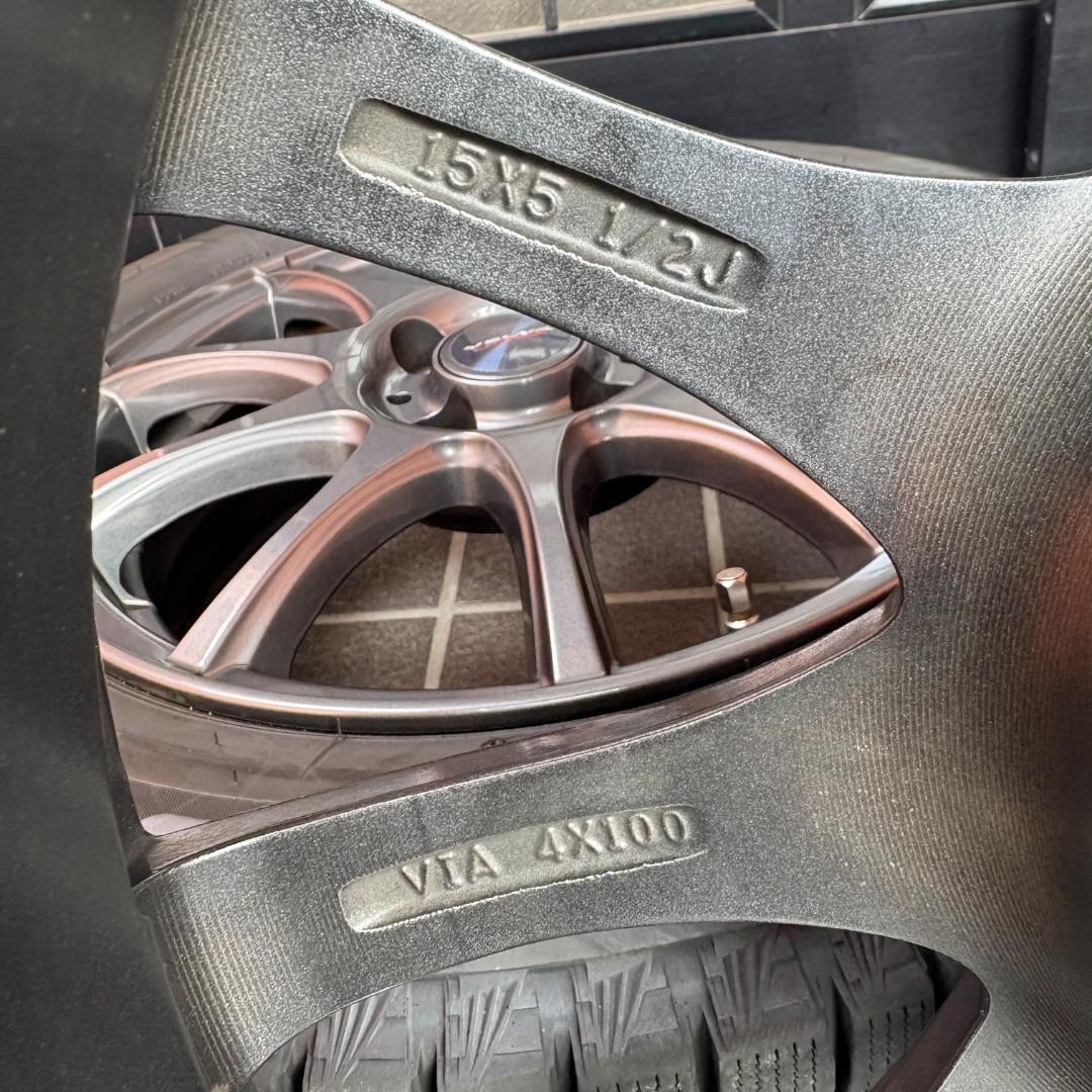 【年末年始セール】スタッドレス　vrx3　タイヤ・ホイール４本セット