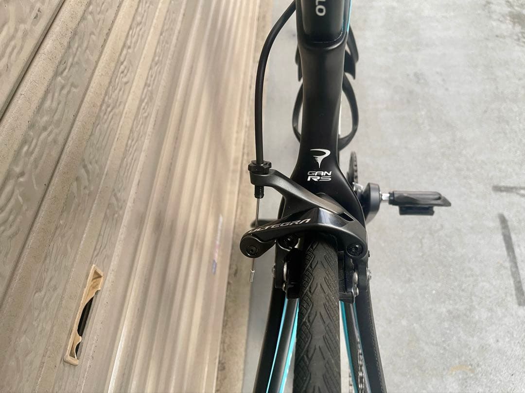 美品PINARELLO GAN RS 2018年モデル