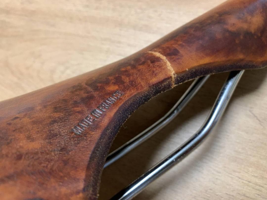 IDEALE イデアル スワロー 革サドル