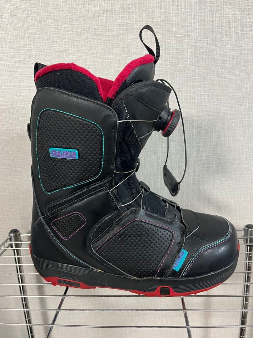 SALOMON スノーボードブーツ 女性用 ブラック/ピンク