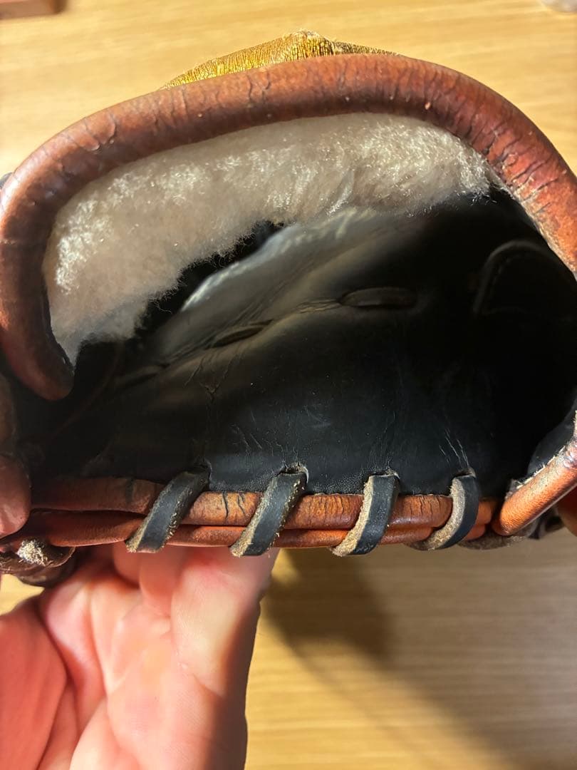 硬式内野用グローブ